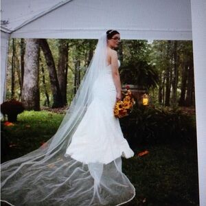 Elegant White Wedding Dress with Veil